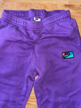 Nike Men’s Purple Logo Sweatpants